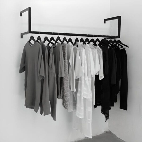 вешалка настенна металлическая