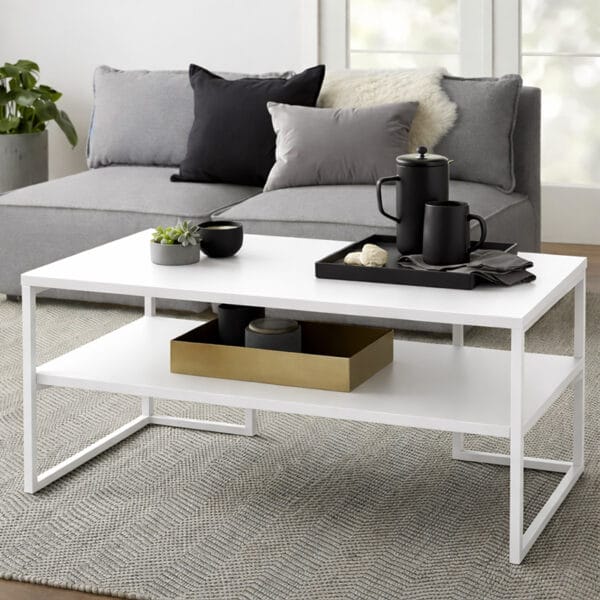 Журнальний столик у стилі Лофт білий
