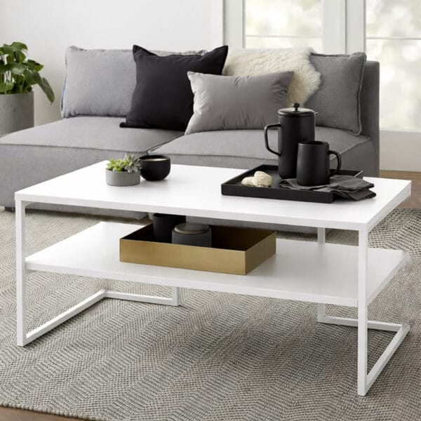 журнальний стіл білий